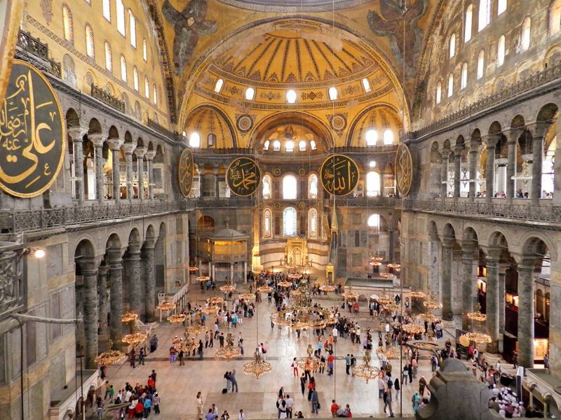 Interior da Hagia Sophia Museum ou Santa Sofia em istambul