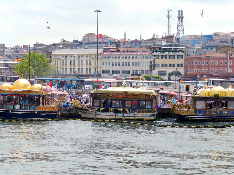 İstanbul Boğazı ou Bosphorus  no lado moderno