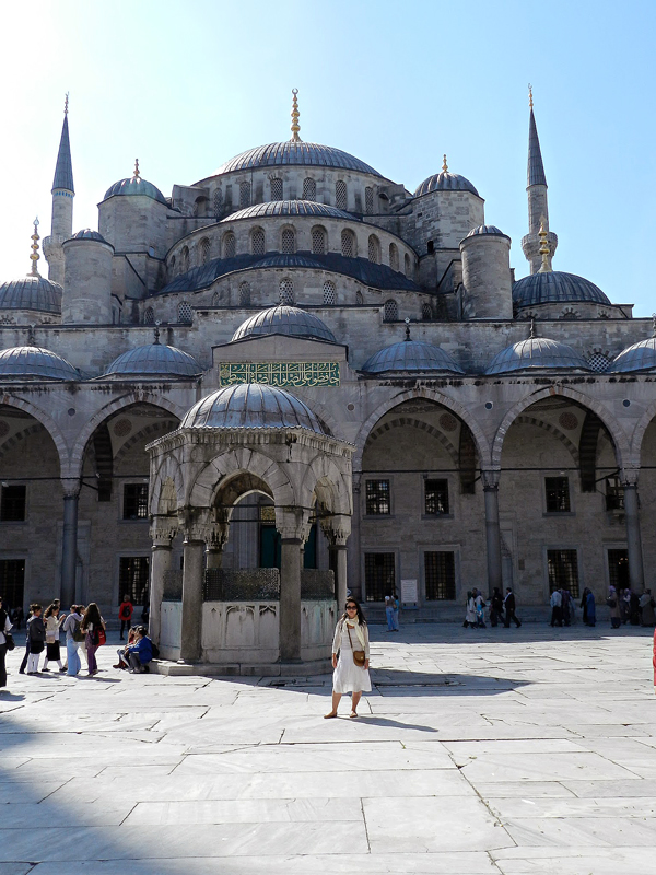 lado de fora da Mesquita Azul Istambul lado histórico