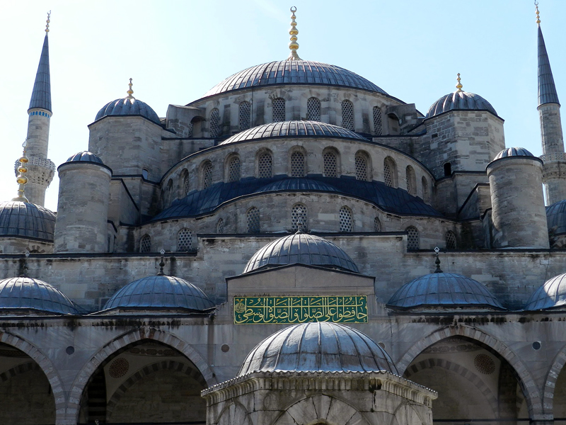 fachada da Mesquita Azul em Istambul na Turquia