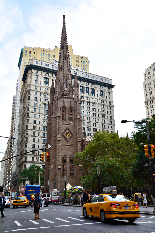 fachada da Trinity Church em New York