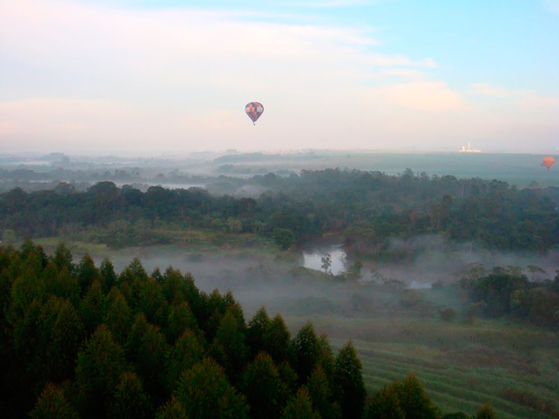 imagem vista do balão do Centro de Paraquedismo e Balonismo em Boituva, São Paulo