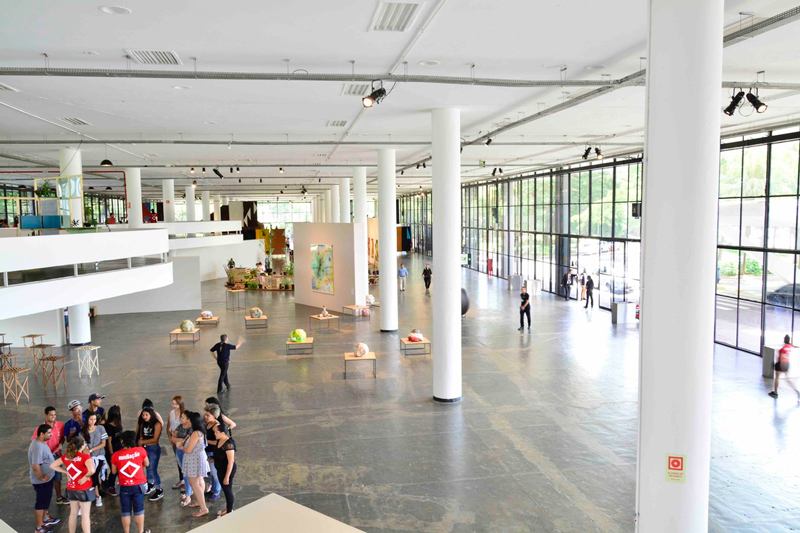 Bienal de Arte no prédio da Bienal no Parque do Ibirapuera em São Paulo